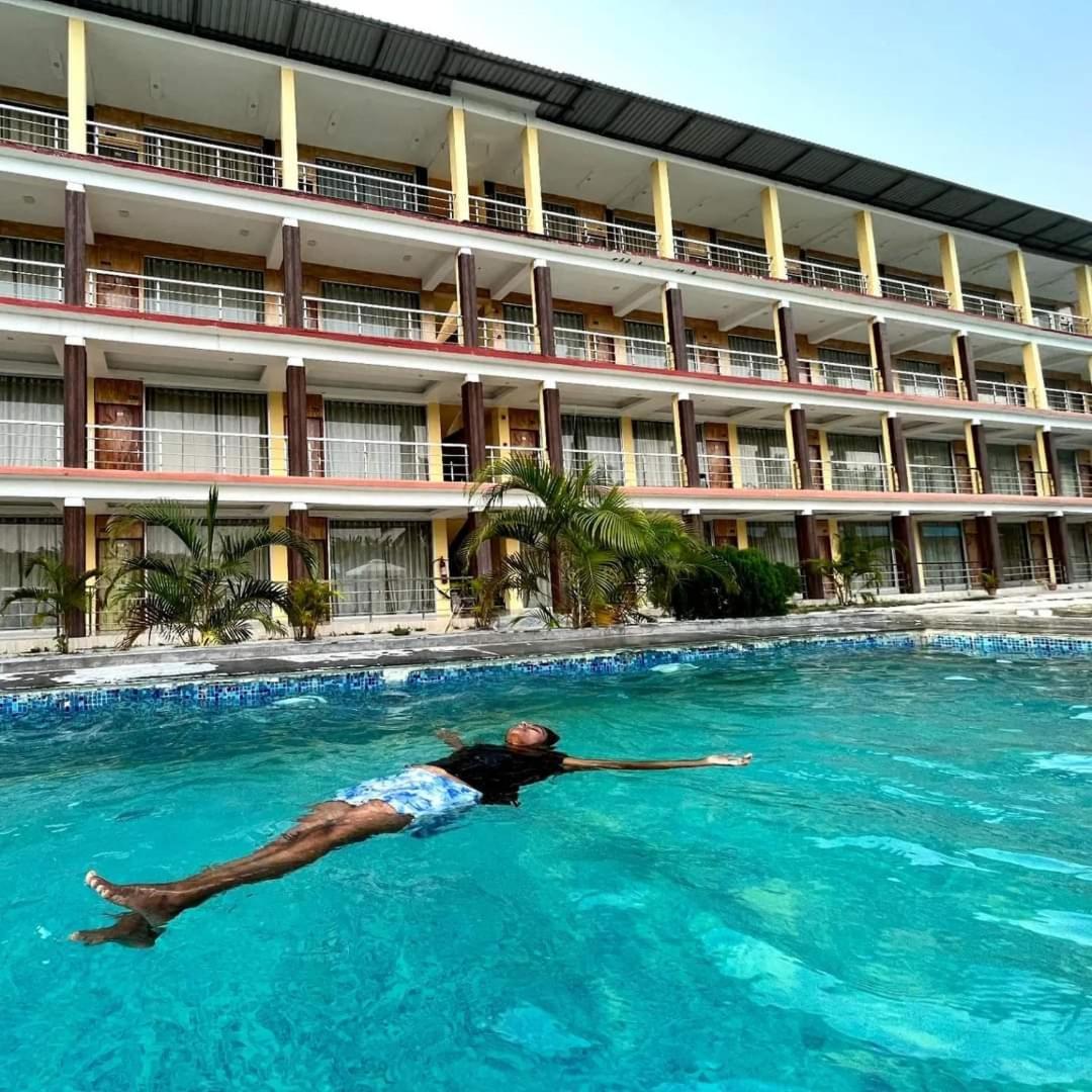Royal Villa Beach Resort Govind Nagar Exteriér fotografie
